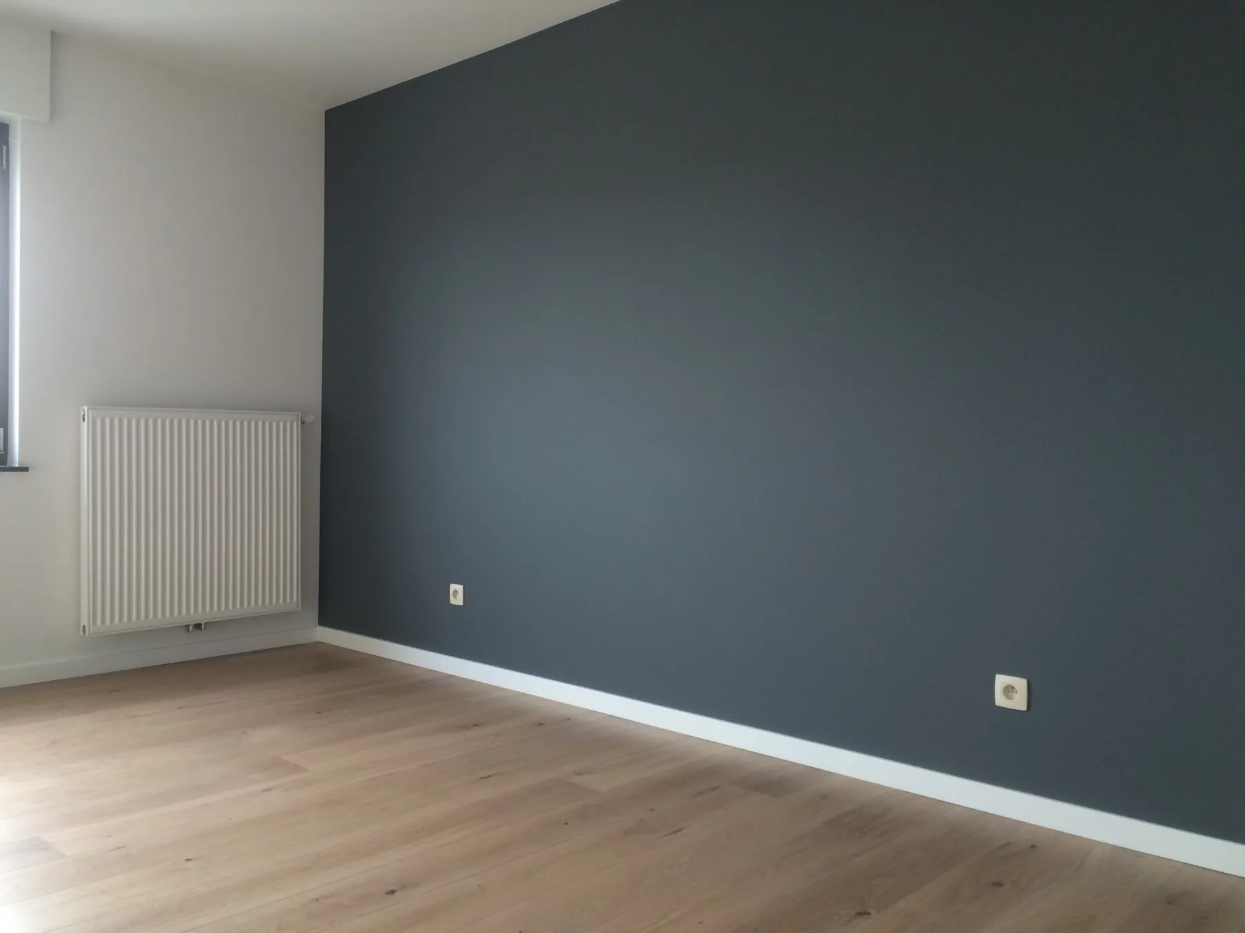 Geschilderde slaapkamer in Bertem in de winterperiode